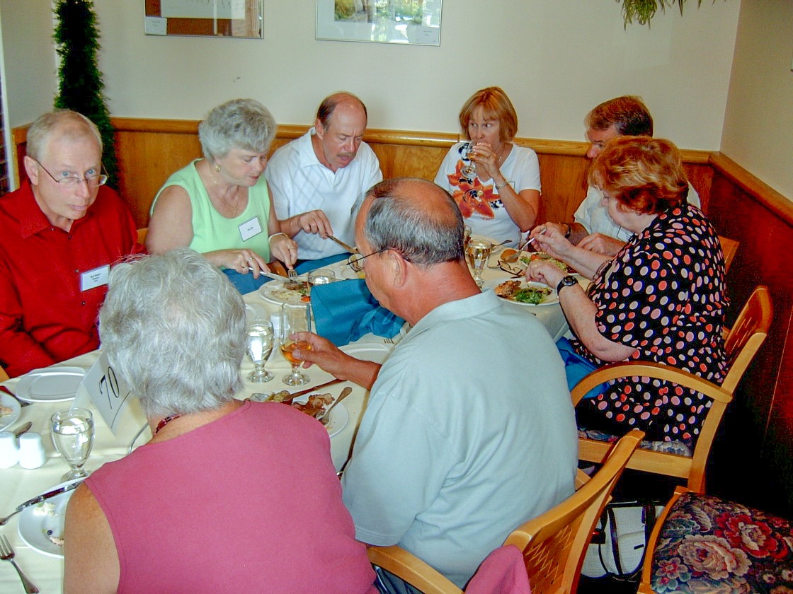 U0fW 35 Reunion003.jpg