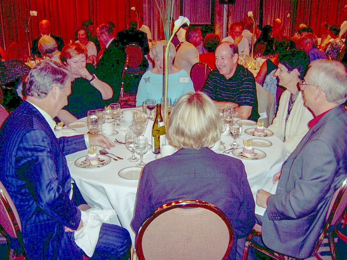U0fW 35 Reunion011A.jpg