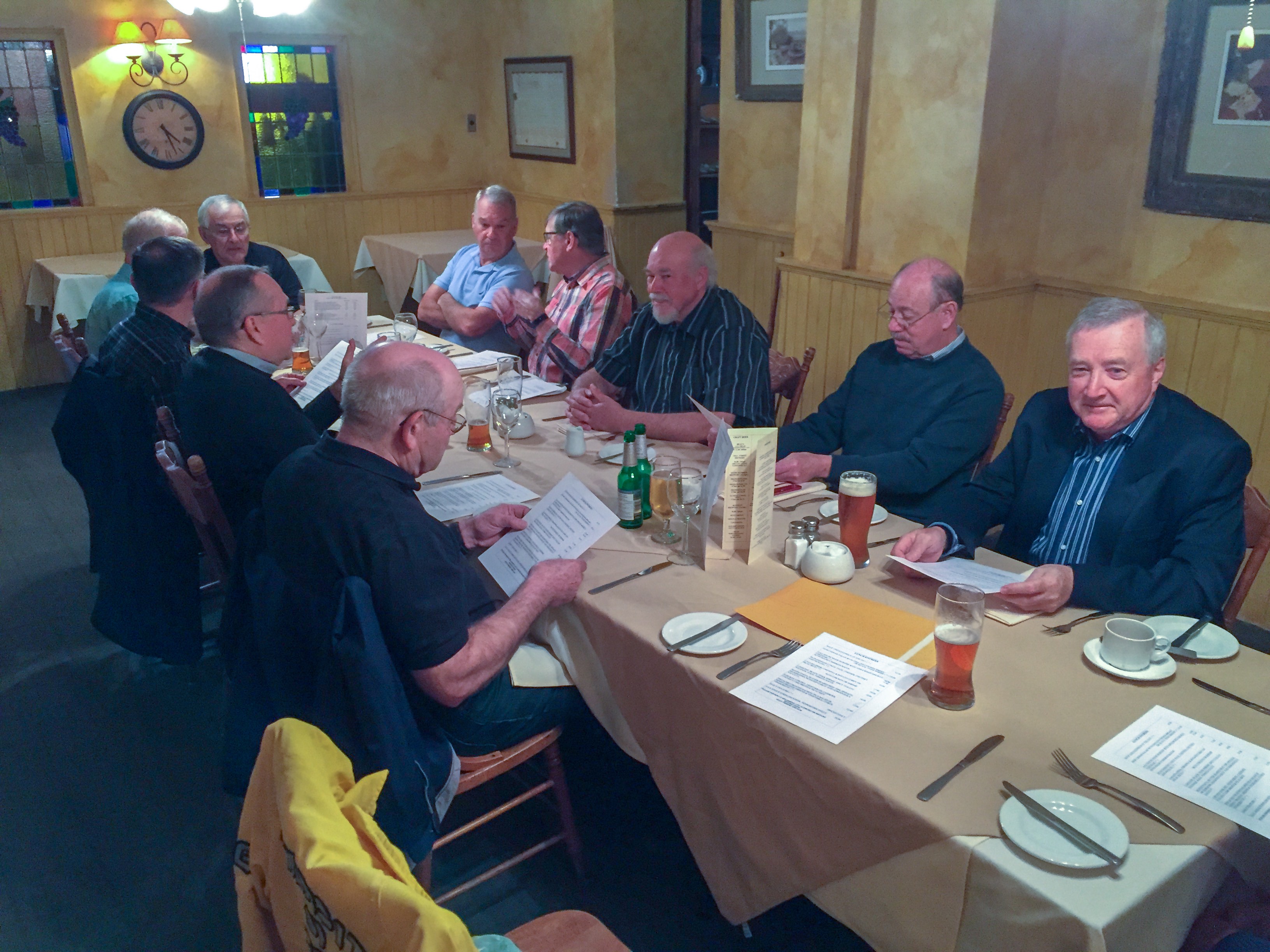 Class Lunch May 2017 (1).jpg