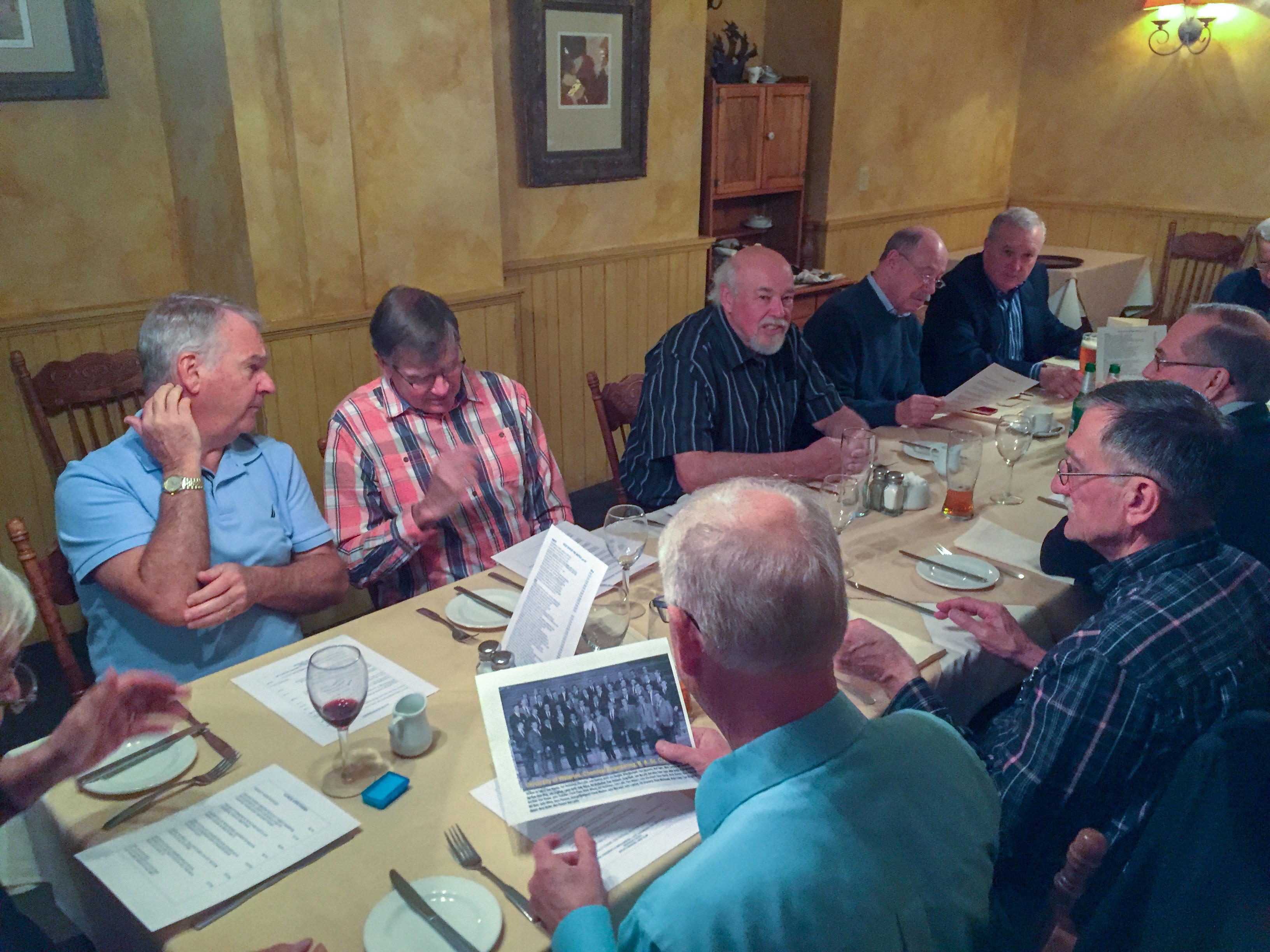 Class Lunch May 2017 (4).jpg