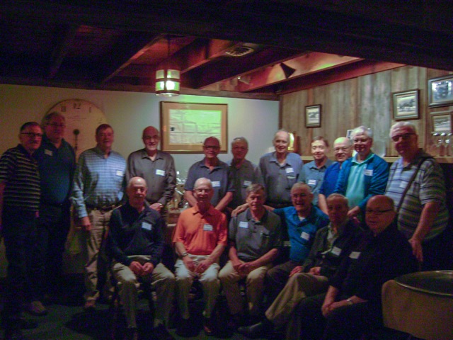 May 2018 Class Lunch (15).jpg