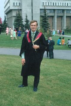 Scan1232 Waterloo Grad May 70.jpg